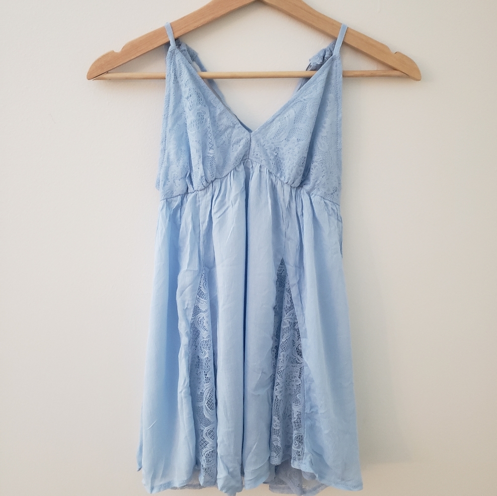 La Vie en Rose Nightie NWT